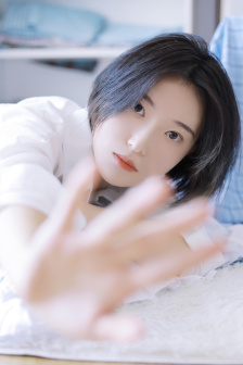 农村屋里图片